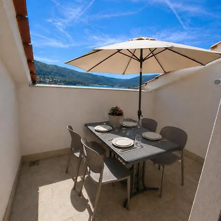 Izabela Muzic-fornaric Appartement Cres