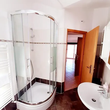 Izabela Muzic-fornaric * Cres