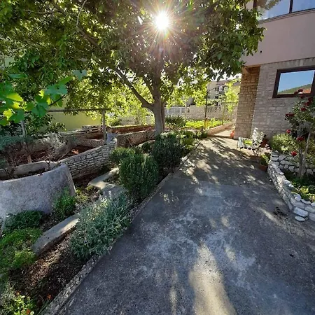 Izabela Muzic-fornaric * Cres