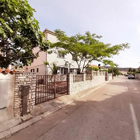 Izabela Muzic-fornaric Apartment