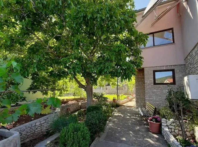 Apartment Izabela Muzic-fornaric