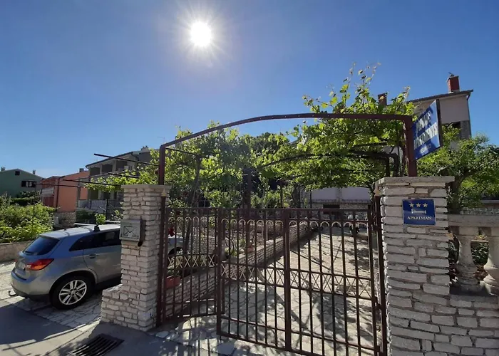 Izabela Muzic-fornaric Apartment Cres