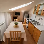 Apartament Izabela Muzic-fornaric *