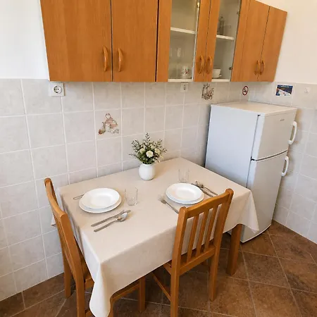 Apartament Izabela Muzic-fornaric *